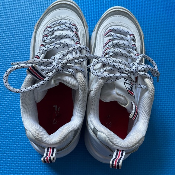 Kids Shoes - Picture 4 of 7